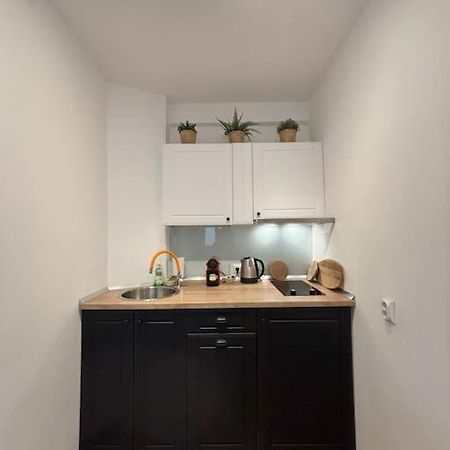 Tiny Studio Quinet Bukares Bagian luar foto